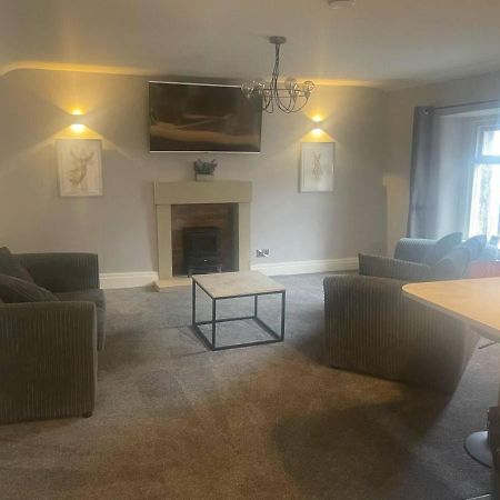 Cosy Apartment Above Village Pub Buxton  Extérieur photo