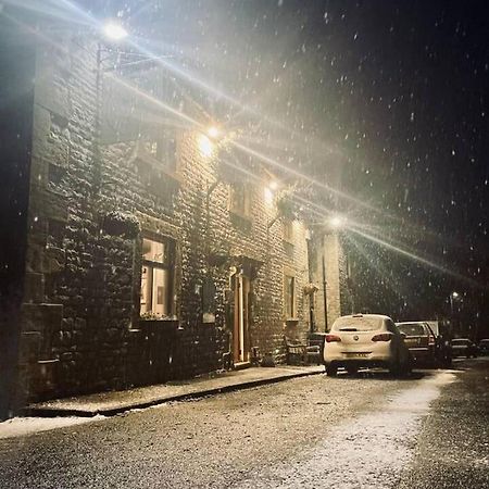 Cosy Apartment Above Village Pub Buxton  Extérieur photo