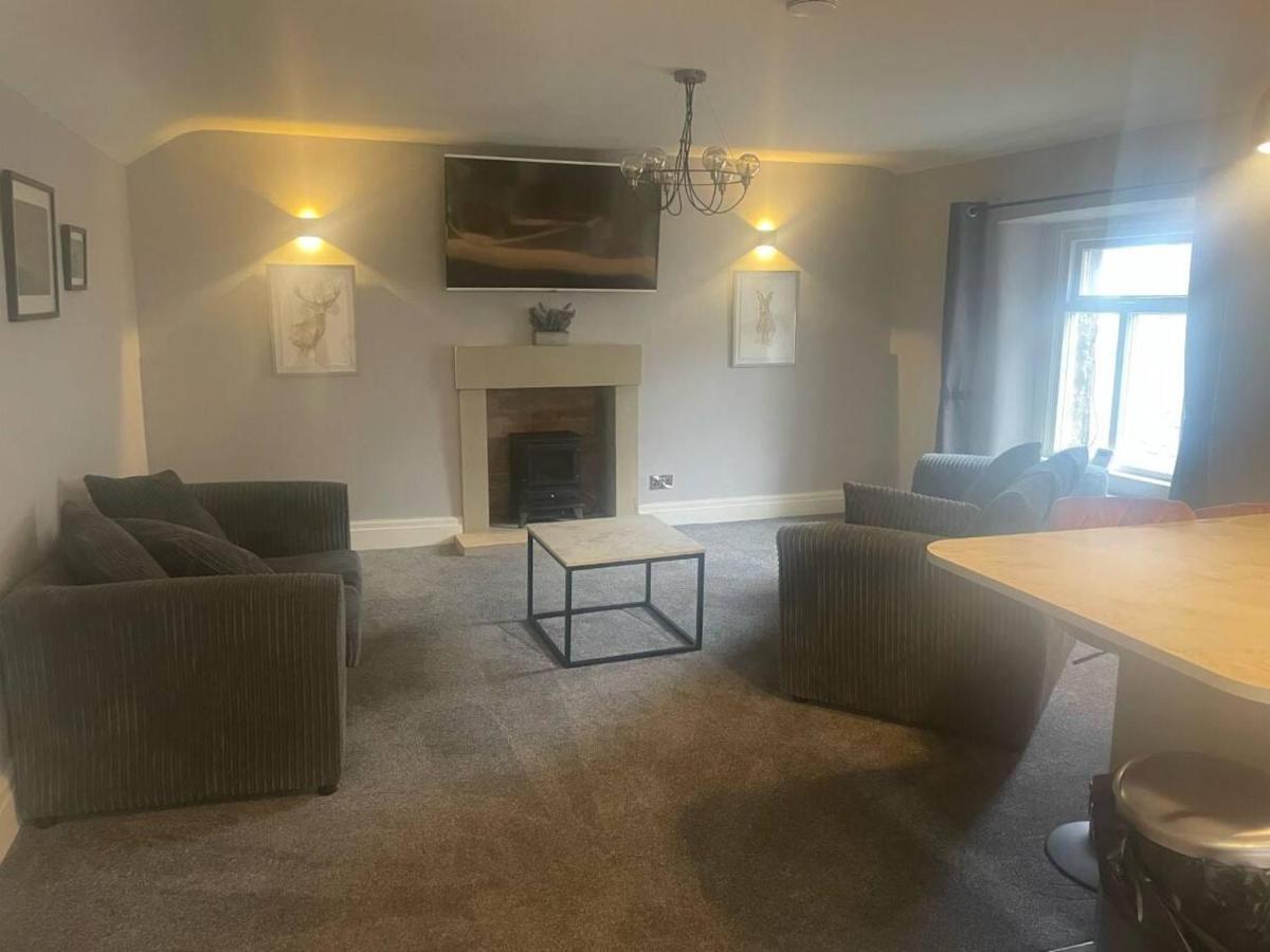 Cosy Apartment Above Village Pub Buxton  Extérieur photo