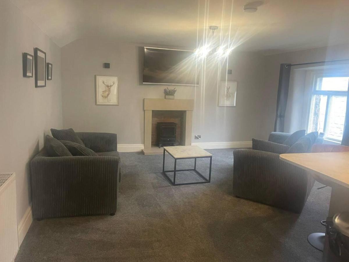 Cosy Apartment Above Village Pub Buxton  Extérieur photo